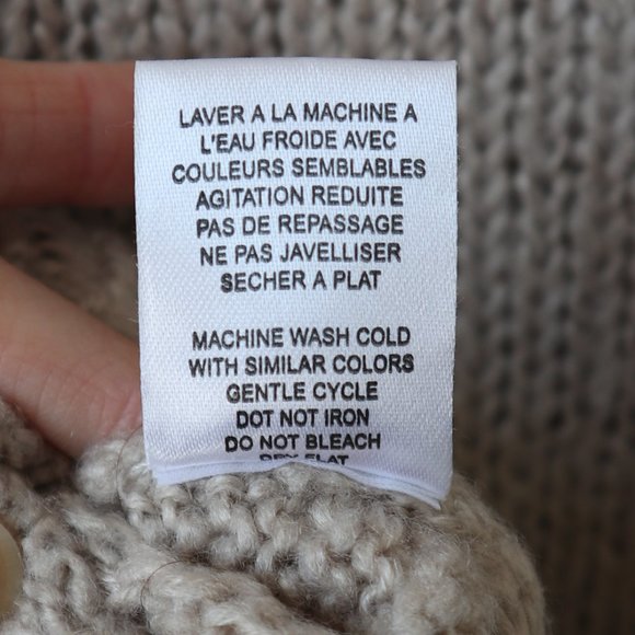 Cable Knit Beige Sweater - Picture 5 of 8